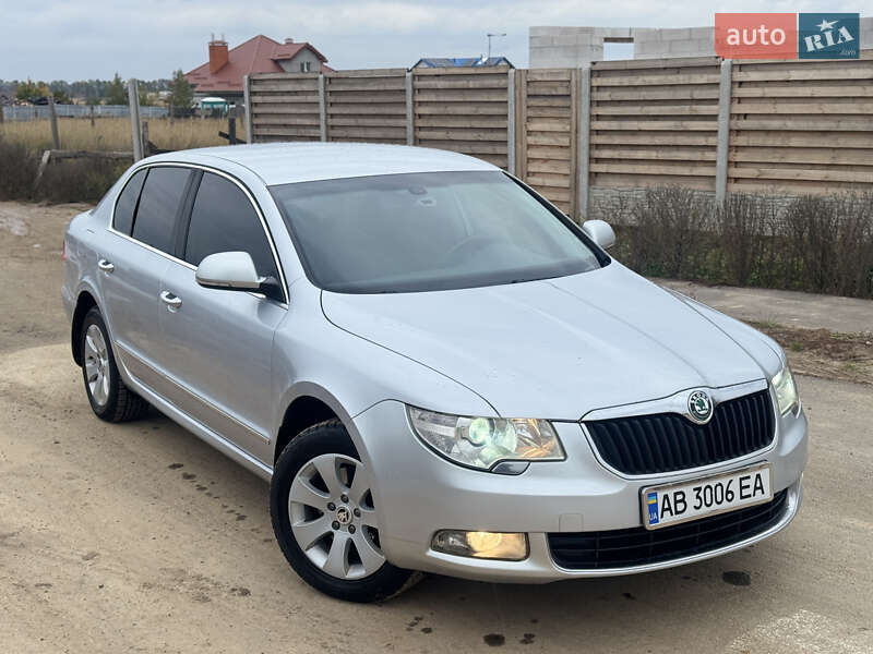Лифтбек Skoda Superb 2013 в Киеве