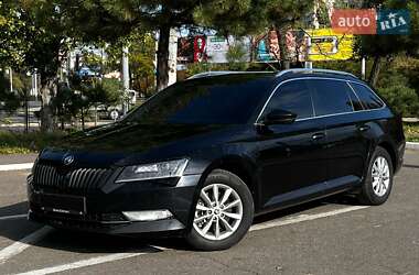 Универсал Skoda Superb 2018 в Одессе