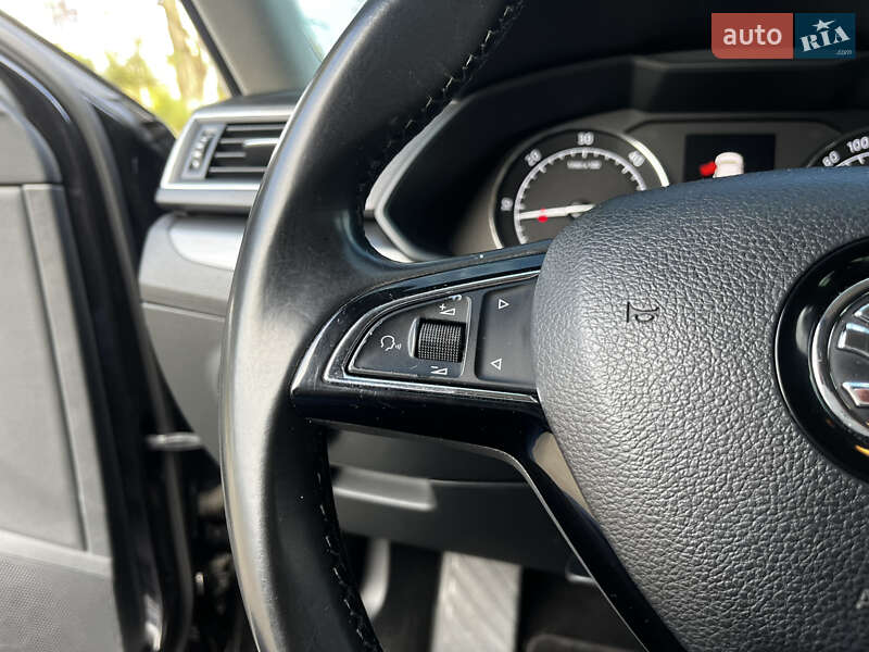 Універсал Skoda Superb 2018 в Одесі фото 24 Універсал Skoda Superb 2018 в Одесі