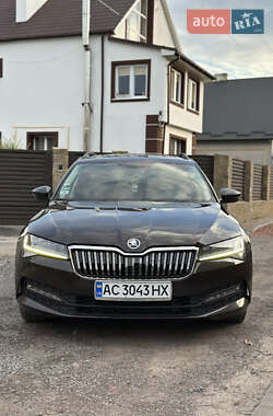 Універсал Skoda Superb 2021 в 