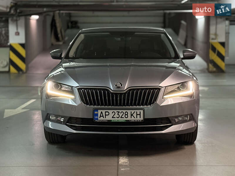 Лифтбек Skoda Superb 2018 в Днепре
