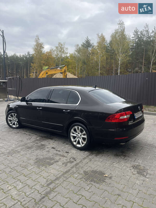 Лифтбек Skoda Superb 2014 в Гостомеле фото 4 Лифтбек Skoda Superb 2014 в Гостомеле