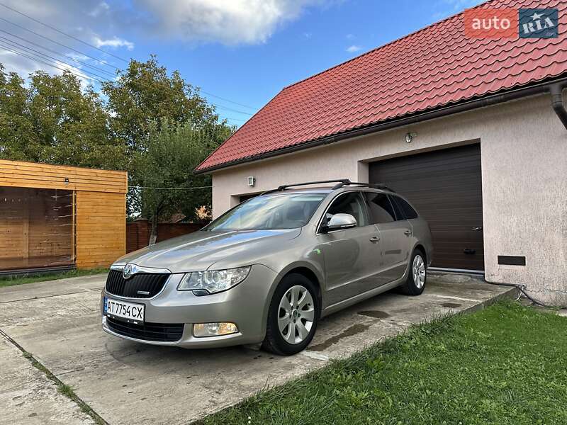 Skoda Superb 2012 Skoda Superb 2012