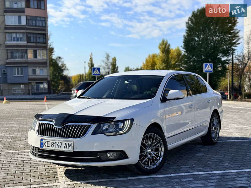 Ліфтбек Skoda Superb 2013 в Кривому Розі