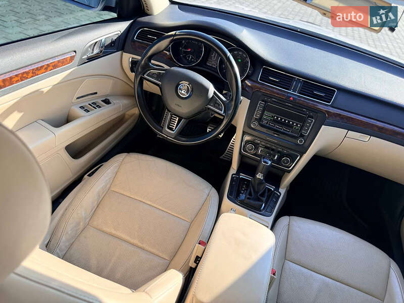 Ліфтбек Skoda Superb 2013 в Кривому Розі