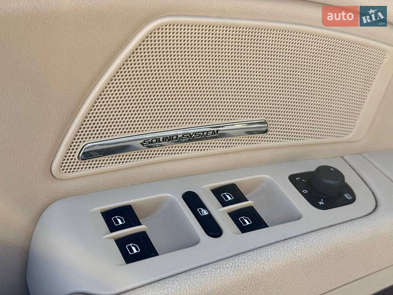 Ліфтбек Skoda Superb 2013 в Кривому Розі