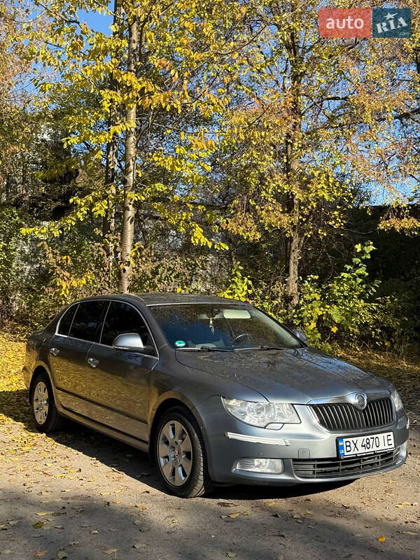 Лифтбек Skoda Superb 2008 в Хмельницком