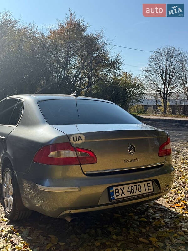 Лифтбек Skoda Superb 2008 в Хмельницком