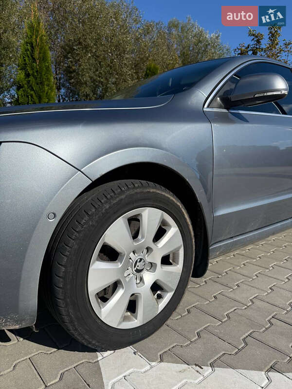 Лифтбек Skoda Superb 2008 в Хмельницком