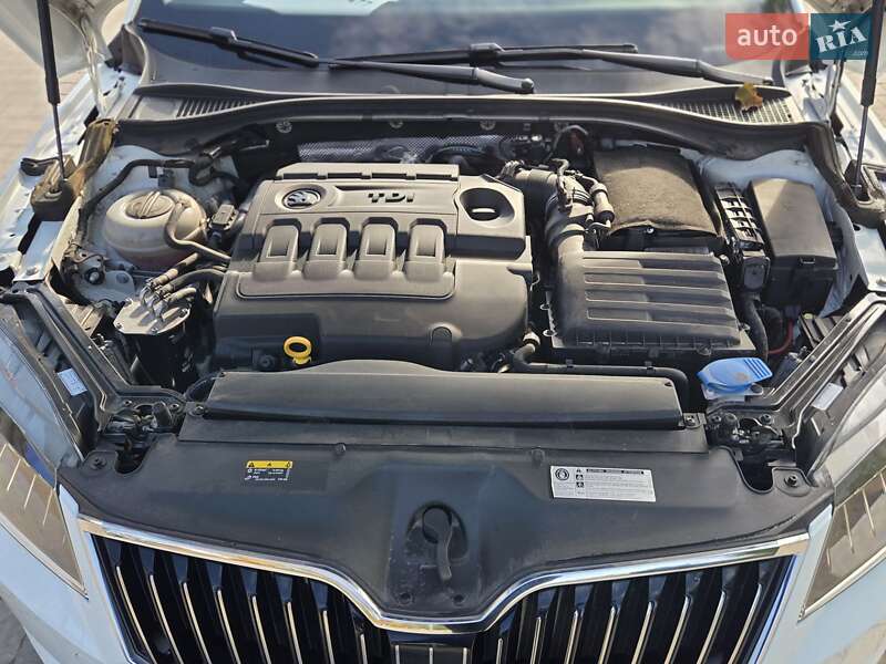 Универсал Skoda Superb 2016 в Бучаче