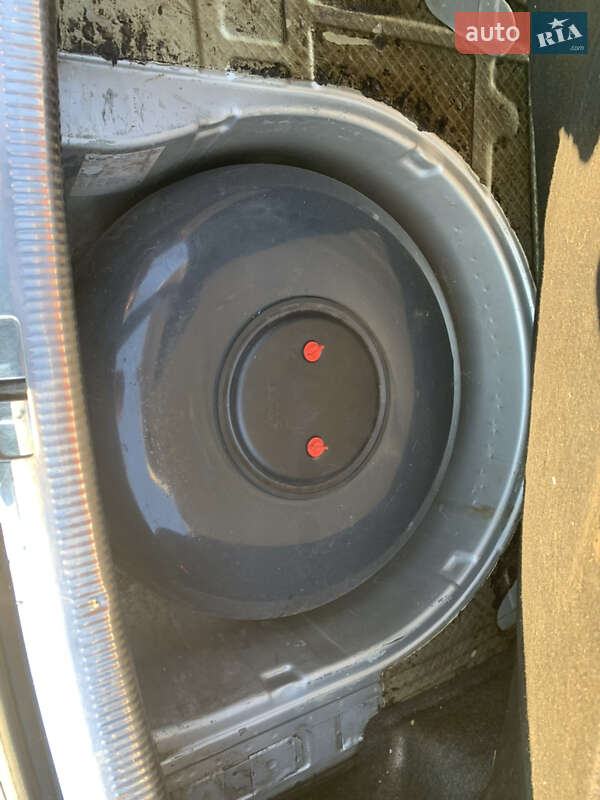 Лифтбек Skoda Superb 2006 в Ивано-Франковске фото 19 Лифтбек Skoda Superb 2006 в Ивано-Франковске