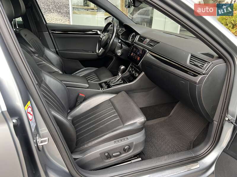Универсал Skoda Superb 2018 в Ровно