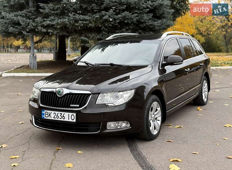 Skoda Superb 2012