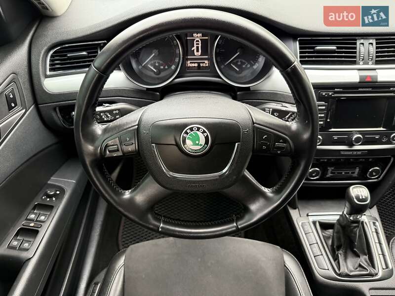 Универсал Skoda Superb 2012 в Ровно фото 69 Универсал Skoda Superb 2012 в Ровно