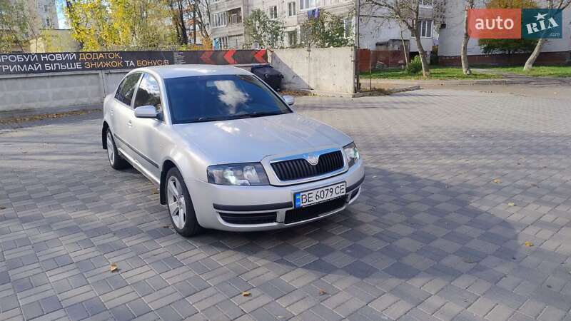 Лифтбек Skoda Superb 2005 в Хмельницком фото Лифтбек Skoda Superb 2005 в Хмельницком