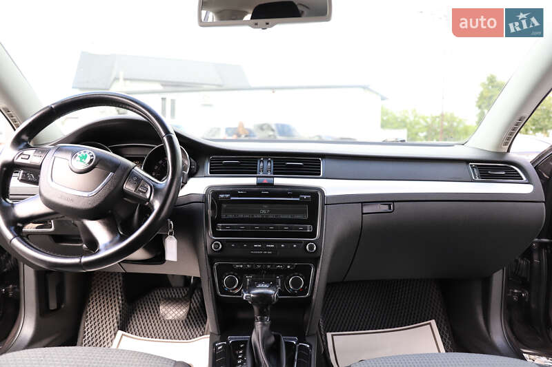 Ліфтбек Skoda Superb 2009 в Дрогобичі фото 36 Ліфтбек Skoda Superb 2009 в Дрогобичі