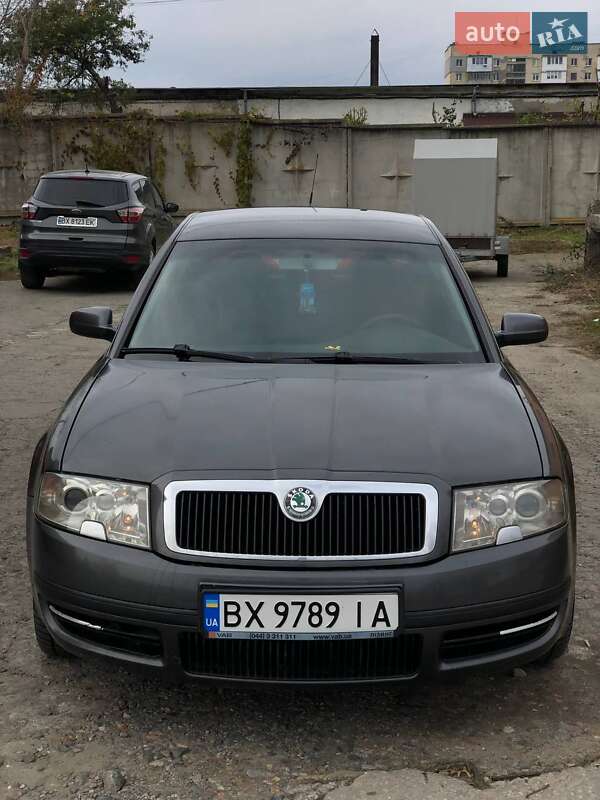 Skoda Superb 2003 Skoda Superb 2003