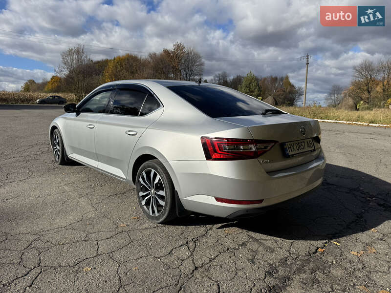 Лифтбек Skoda Superb 2016 в Хмельницком фото 15 Лифтбек Skoda Superb 2016 в Хмельницком