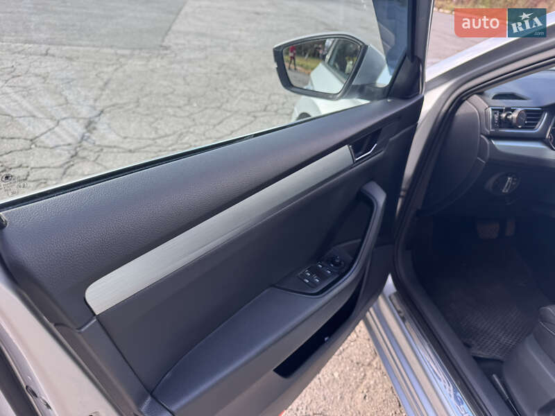 Лифтбек Skoda Superb 2016 в Хмельницком фото 31 Лифтбек Skoda Superb 2016 в Хмельницком