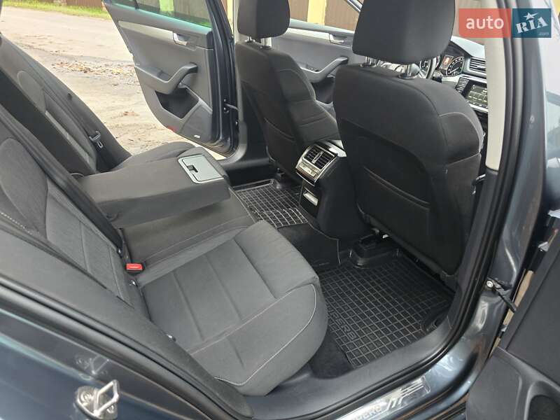 Універсал Skoda Superb 2015 в Києві фото 48 Універсал Skoda Superb 2015 в Києві