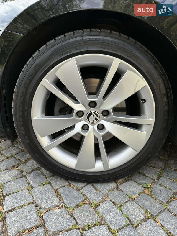 Лифтбек Skoda Superb 2016 в Новом Роздоле фото 14 Лифтбек Skoda Superb 2016 в Новом Роздоле