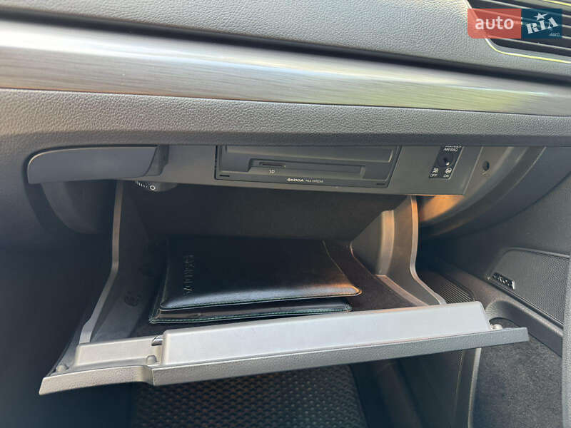 Лифтбек Skoda Superb 2016 в Новом Роздоле фото 18 Лифтбек Skoda Superb 2016 в Новом Роздоле
