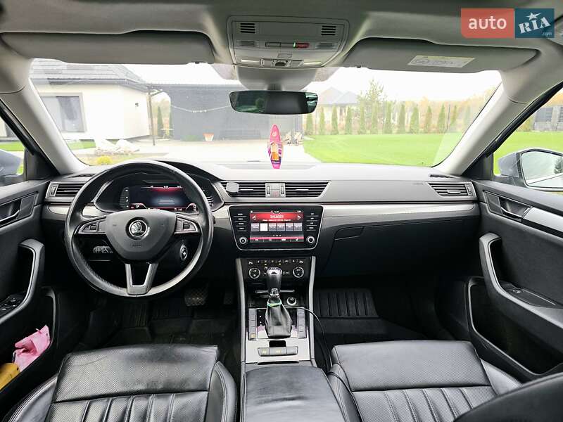 Універсал Skoda Superb 2019 в Костопілі