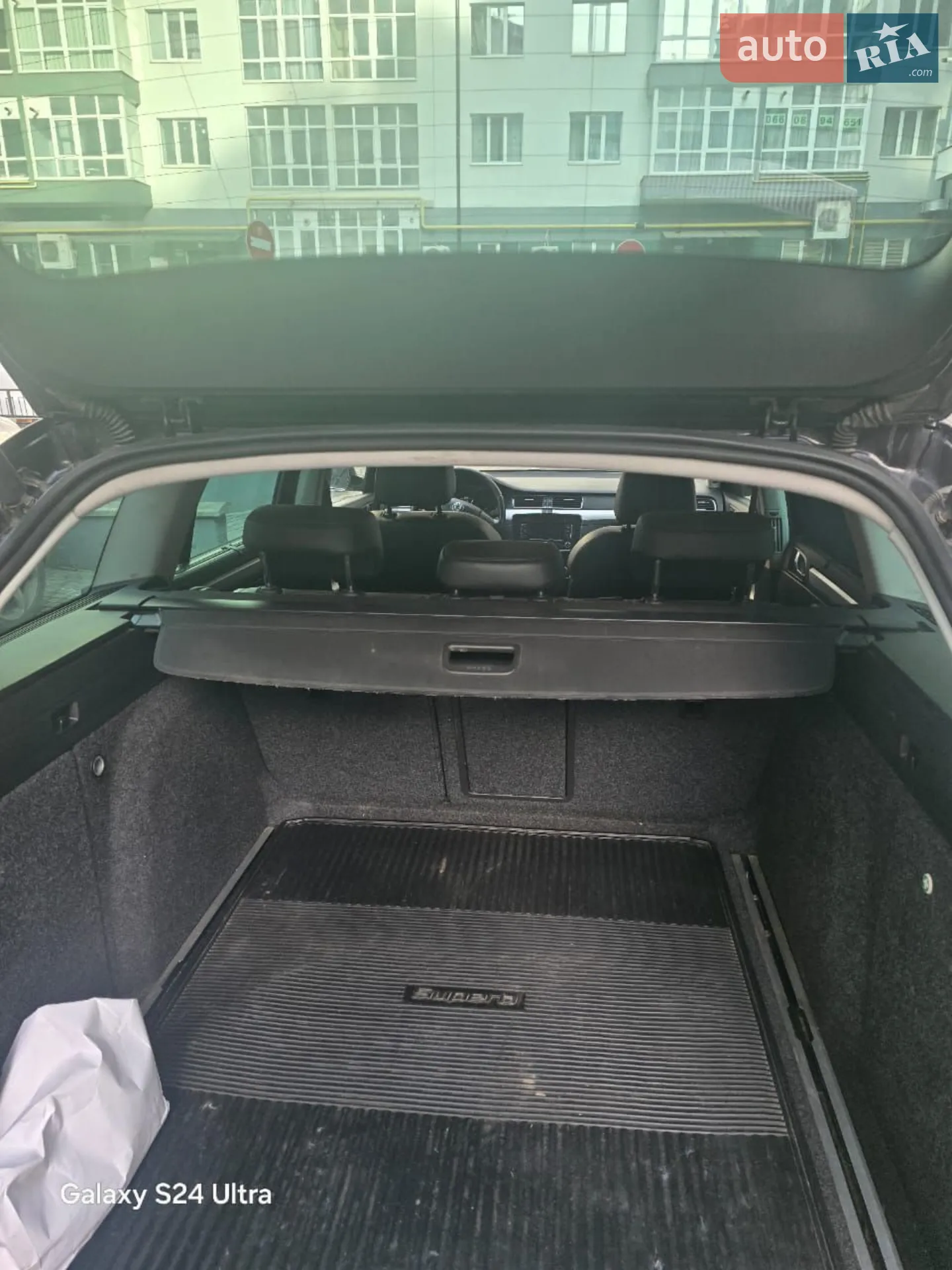 2012 Skoda Superb - мініатюра 4