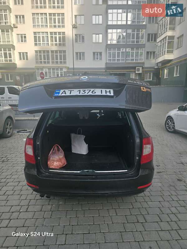 Універсал Skoda Superb 2012 в Івано-Франківську