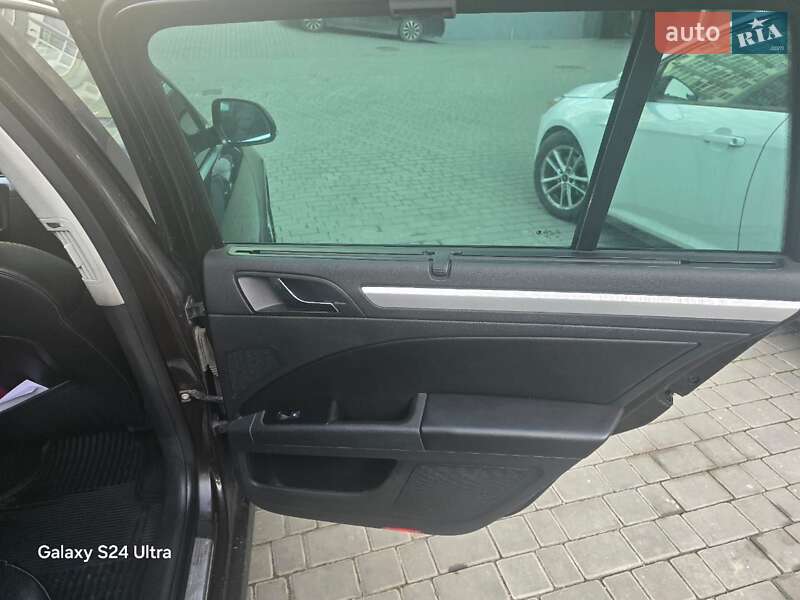 Універсал Skoda Superb 2012 в Івано-Франківську