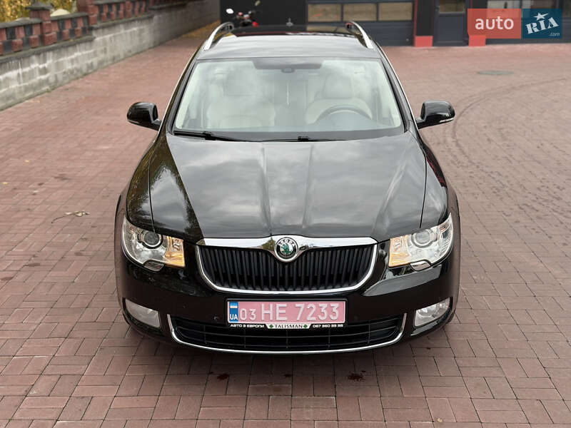 Універсал Skoda Superb 2012 в Рівному