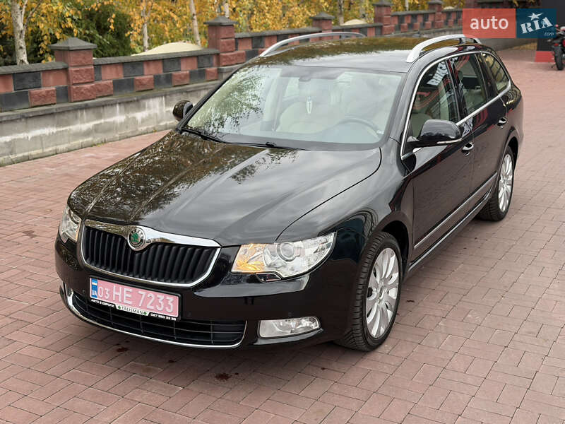 Універсал Skoda Superb 2012 в Рівному