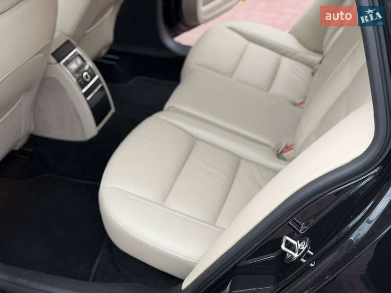 Універсал Skoda Superb 2012 в Рівному