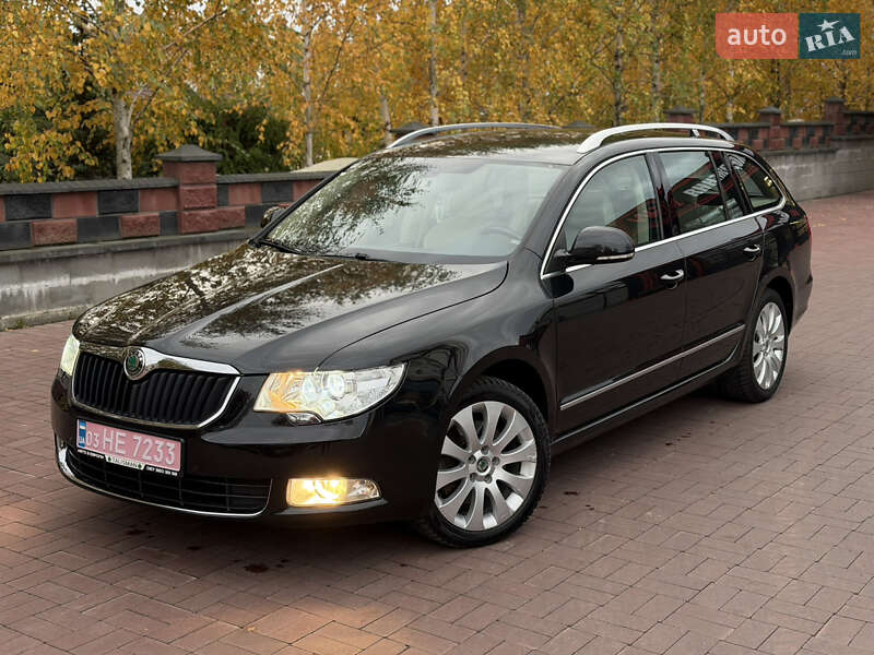 Універсал Skoda Superb 2012 в Рівному