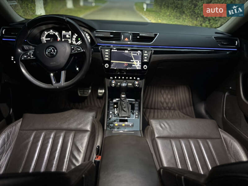 Универсал Skoda Superb 2016 в Звягеле фото 21 Универсал Skoda Superb 2016 в Звягеле