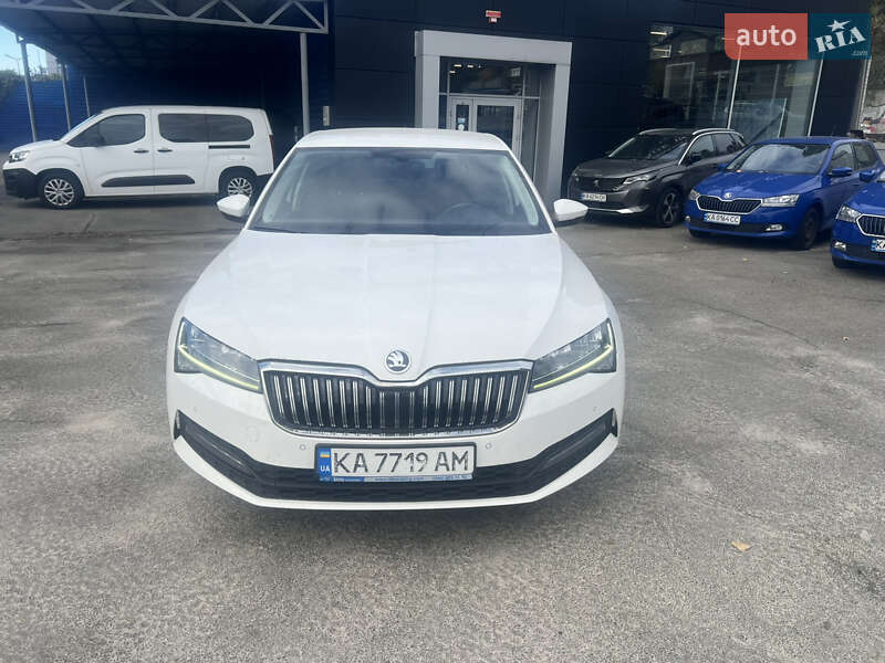 Лифтбек Skoda Superb 2020 в Киеве фото 16 Лифтбек Skoda Superb 2020 в Киеве
