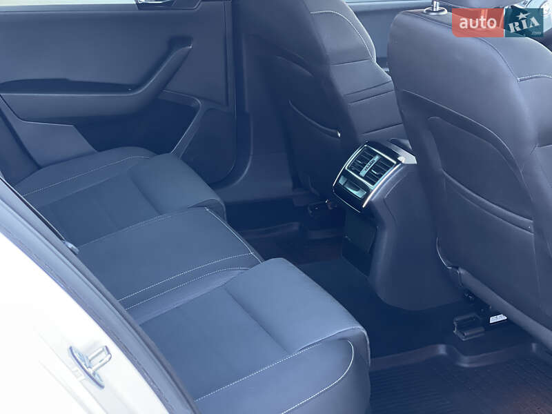 Универсал Skoda Superb 2017 в Нововолынске фото 45 Универсал Skoda Superb 2017 в Нововолынске