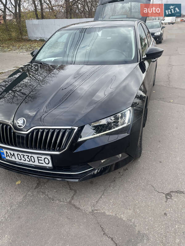 Лифтбек Skoda Superb 2017 в Житомире фото 4 Лифтбек Skoda Superb 2017 в Житомире