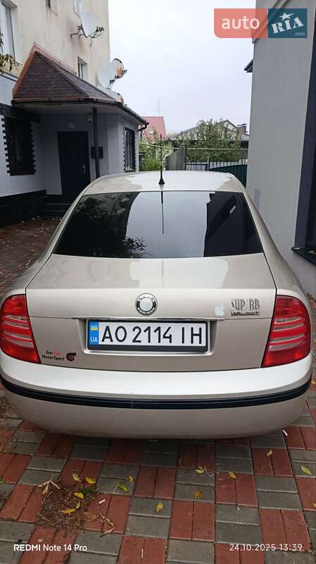 Ліфтбек Skoda Superb 2004 в Ужгороді фото 2 Ліфтбек Skoda Superb 2004 в Ужгороді