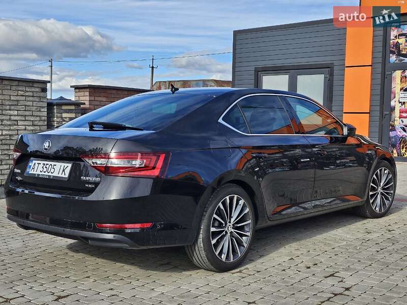 Лифтбек Skoda Superb 2016 в Ивано-Франковске