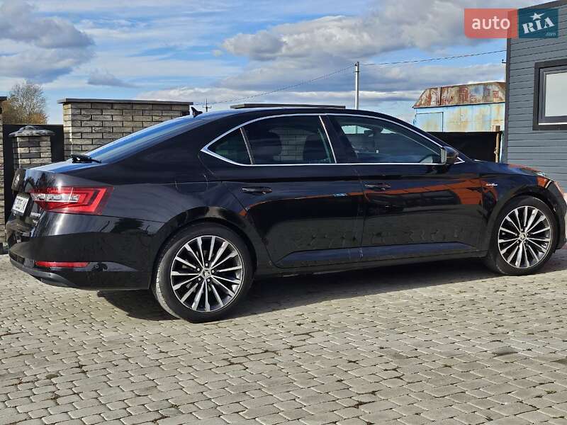 Лифтбек Skoda Superb 2016 в Ивано-Франковске
