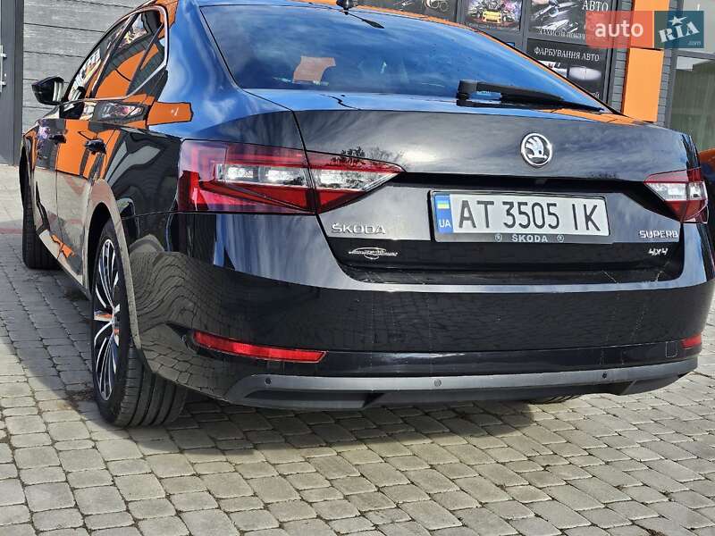 Лифтбек Skoda Superb 2016 в Ивано-Франковске
