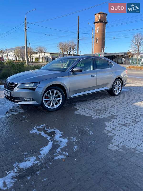 Лифтбек Skoda Superb 2015 в Ивано-Франковске фото 5 Лифтбек Skoda Superb 2015 в Ивано-Франковске