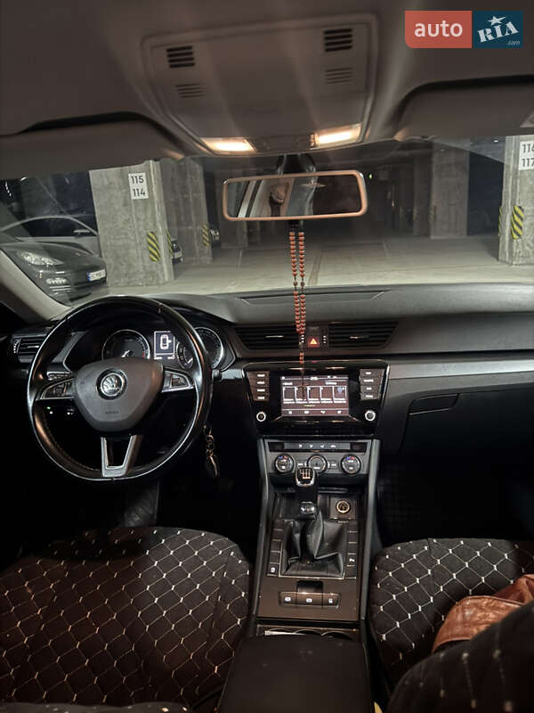 Универсал Skoda Superb 2016 в Львове фото 6 Универсал Skoda Superb 2016 в Львове