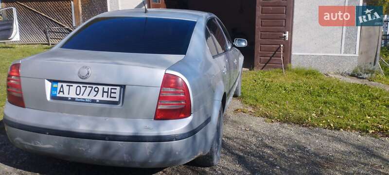 Лифтбек Skoda Superb 2002 в Верховине фото 2 Лифтбек Skoda Superb 2002 в Верховине