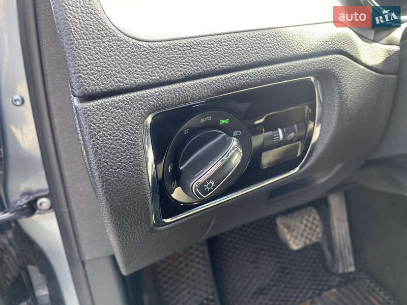 Універсал Skoda Superb 2013 в Івано-Франківську фото 17 Універсал Skoda Superb 2013 в Івано-Франківську