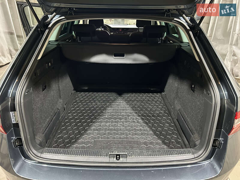 Универсал Skoda Superb 2016 в Кривом Роге
