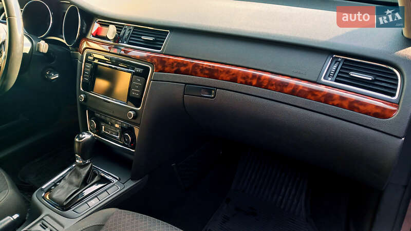 Універсал Skoda Superb 2014 в Києві