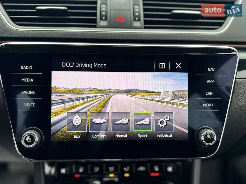 Лифтбек Skoda Superb 2017 в Мукачево