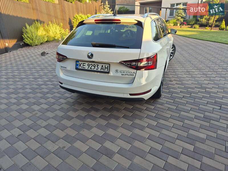 Универсал Skoda Superb 2019 в Днепре